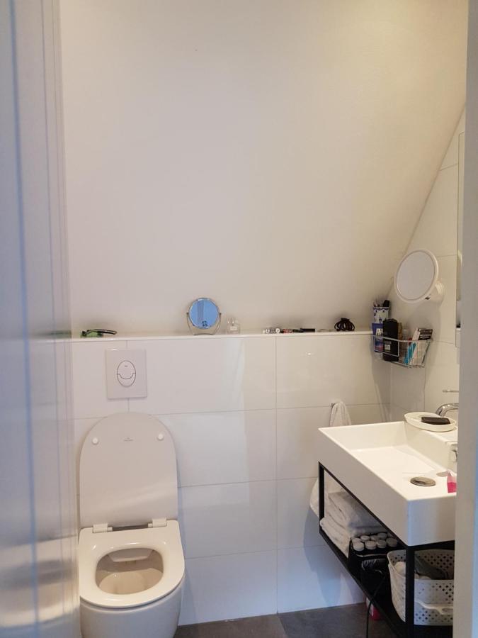 "Het Steechje" In Ie Bij Schiermonnikoog En Ameland Apartment Ee Luaran gambar
